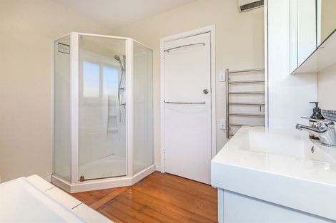 Photo of property in 25 Wilton Crescent, Bishopdale, Christchurch, 8053