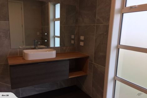 Photo of property in 8 Waitemata Drive, One Tree Point, 0118