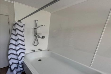 Photo of property in 20 Mouatt Street, Waitara, 4320