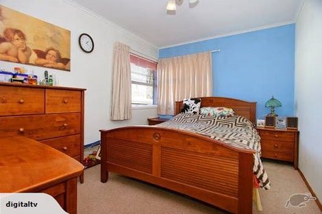 Photo of property in 17 Bean Place, Mount Wellington, Auckland, 1060