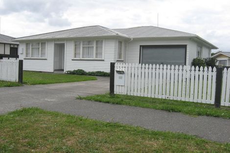 Photo of property in 73 West Street, Feilding, 4702