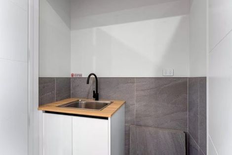 Photo of property in 5 Oopunga Road, Pukekohe, 2120