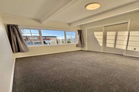 Photo of property in 26 Spinnaker Drive, Whitby, Porirua, 5024