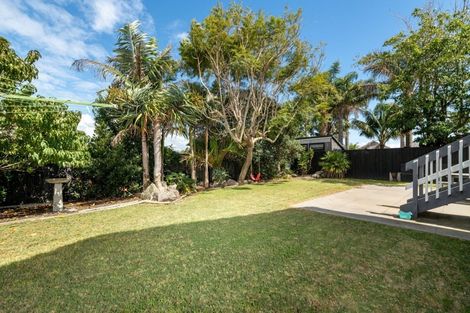 Photo of property in 80 Dickson Road, Papamoa Beach, Papamoa, 3118
