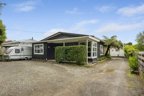 Photo of property in 24 Tararua Street, Pahiatua, 4910
