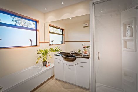 Photo of property in 842 Hoskyns Road, West Melton, Christchurch, 7675