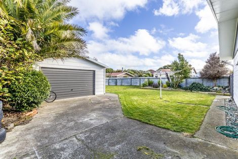 Photo of property in 86 Dunbeath Crescent, Kew, Invercargill, 9812