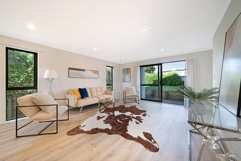 Photo of property in 439a West Coast Road, Glen Eden, Auckland, 0602