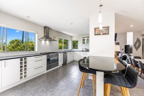 Photo of property in 12 Orne Street, Torbay, Auckland, 0630