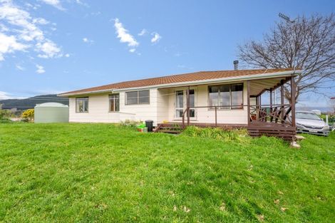 Photo of property in 101 Forest Lakes Road, Otaki, 5583