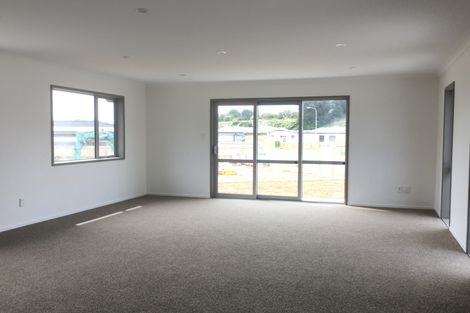 Photo of property in 48 Cyrus Street, Whalers Gate, New Plymouth, 4310