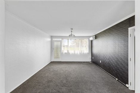 Photo of property in 2/122 Victoria Avenue, Hokowhitu, Palmerston North, 4410