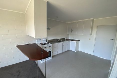 Photo of property in 40 West Coast Road, Glen Eden, Auckland, 0602