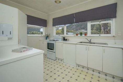 Photo of property in 6 Tasman Street, The Wood, Nelson, 7010