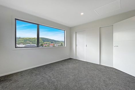 Photo of property in 5 Tokitoki Way, Kenepuru, Porirua, 5022