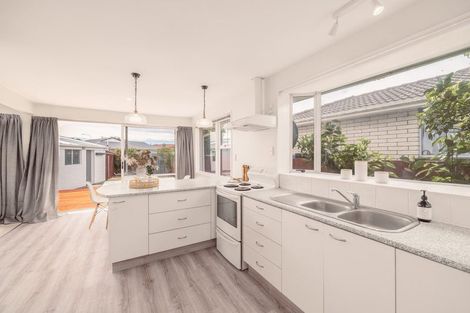 Photo of property in 19 Kawau Crescent, Bromley, Christchurch, 8062