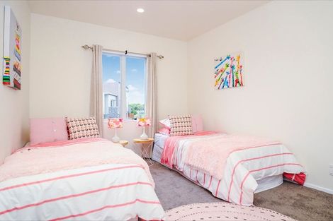 Photo of property in 43 Albionvale Road, Glen Eden, Auckland, 0602