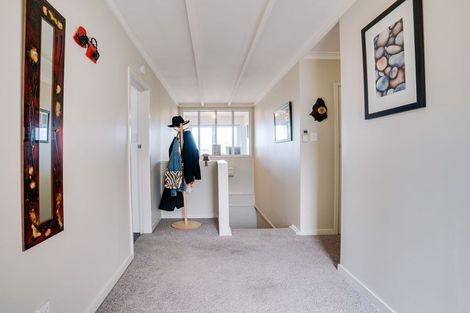 Photo of property in 5 Larkins Street, Helensburgh, Dunedin, 9010