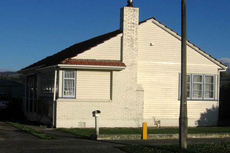Photo of property in 27 Savage Crescent, West End, Palmerston North, 4412