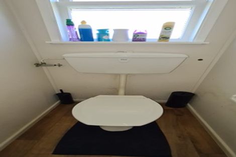 Photo of property in 296 Main Road, Tawa, Wellington, 5028