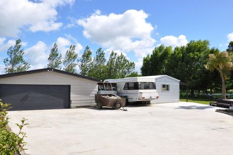 Photo of property in 928 Tennent Drive, Linton, Palmerston North, 4472