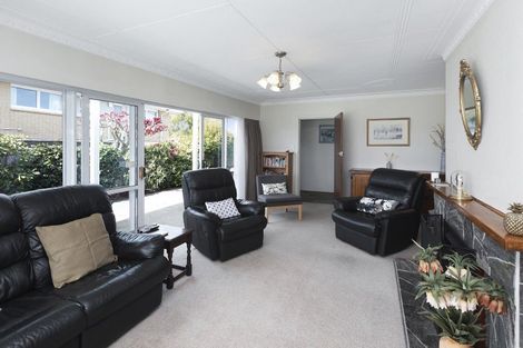 Photo of property in 72 Roydvale Avenue, Burnside, Christchurch, 8053