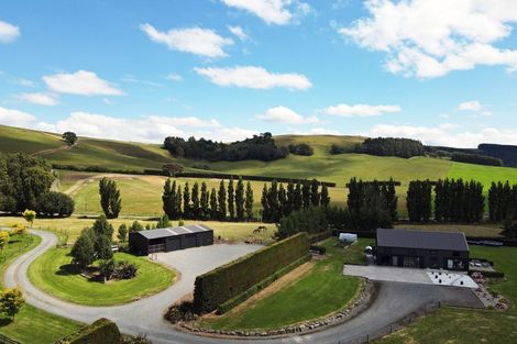 Photo of property in 92 Sinclair Road, Browns, Winton, 9782