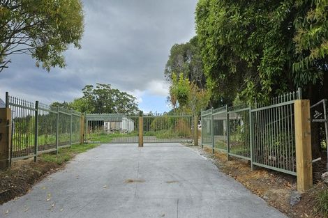 Photo of property in 1145 Kahikatea Flat Road, Waitoki, Kaukapakapa, 0871