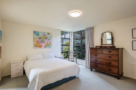 Photo of property in 142 Winara Avenue, Waikanae, 5036