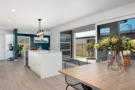 Photo of property in 90 Awataha Crescent, Pyes Pa, Tauranga, 3110