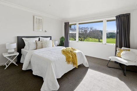 Photo of property in 60 Vale Street, Otumoetai, Tauranga, 3110