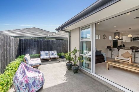 Photo of property in 9 Robalan Close, Halswell, Christchurch, 8025