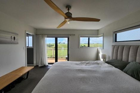 Photo of property in 5 Butlers Lane, Oakura, 4314