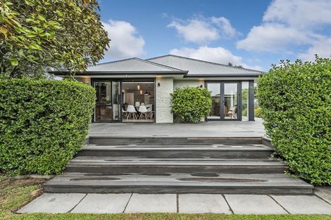 Photo of property in 17 Mooray Avenue, Bishopdale, Christchurch, 8053