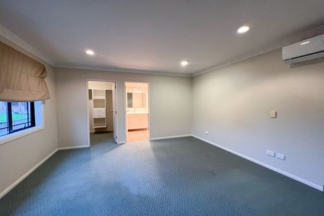 Photo of property in 50a Sapperton Drive, Henderson, Auckland, 0612
