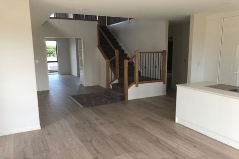 Photo of property in 243 West Hoe Heights, Orewa, 0931