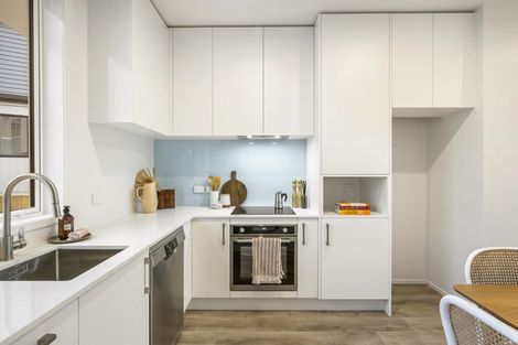 Photo of property in 7a Camrose Place, Glenfield, Auckland, 0629