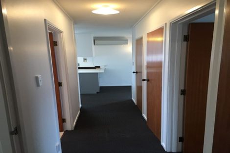 Photo of property in 8-9 Murdoch Place, Raureka, Hastings, 4120