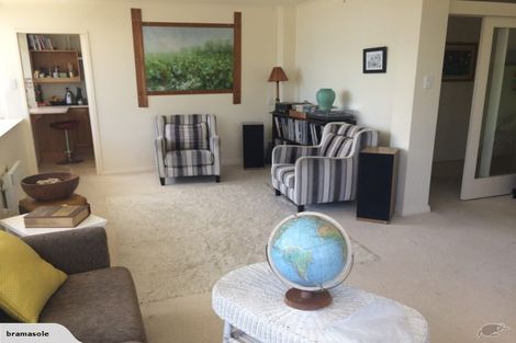 Photo of property in Clifton Towers, 202 Oriental Parade, Oriental Bay, Wellington, 6011