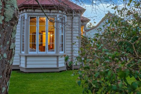 Photo of property in 102 Atawhai Road, Fitzherbert, Palmerston North, 4410