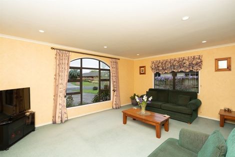 Photo of property in 3 Lockhart Place, Rototuna, Hamilton, 3210