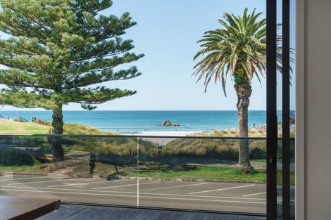 Photo of property in 1/30 Marine Parade, Mount Maunganui, 3116