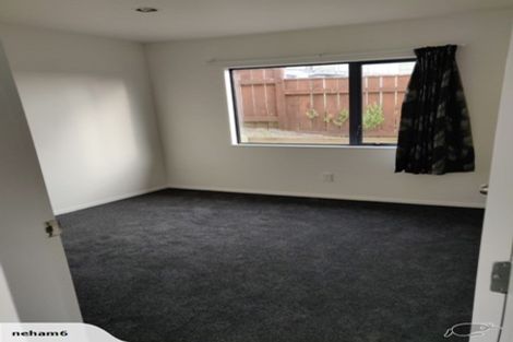 Photo of property in 14b Trinidad Crescent, Grenada Village, Wellington, 6037