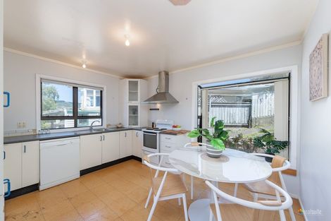 Photo of property in 11a Hillary Street, Tawa, Wellington, 5028