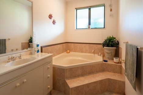 Photo of property in 69 Prole Road, Omokoroa, Tauranga, 3172