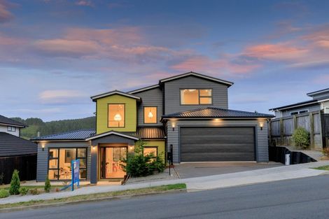 Photo of property in 6 Atherton Terrace, Churton Park, Wellington, 6037