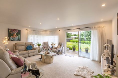 Photo of property in 42 Iona Road, Havelock North, 4130