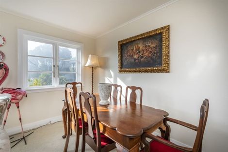 Photo of property in 30 Ponsonby Road, Karori, Wellington, 6012