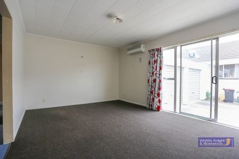 Photo of property in 4/93a Middlepark Road, Sockburn, Christchurch, 8042
