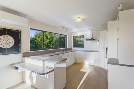 Photo of property in 36 Queens Road, Waikanae Beach, Waikanae, 5036